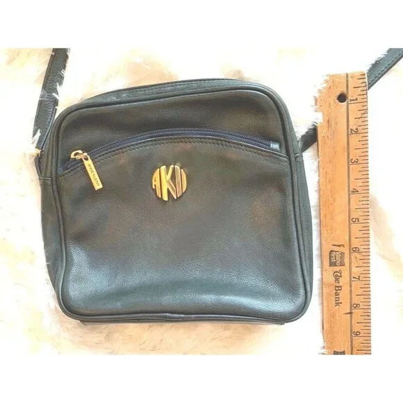 Vtg Anne Klein II Green Leather Crossbody Purse Bag Monogram Logo Korea Strap - Picture 2 of 10